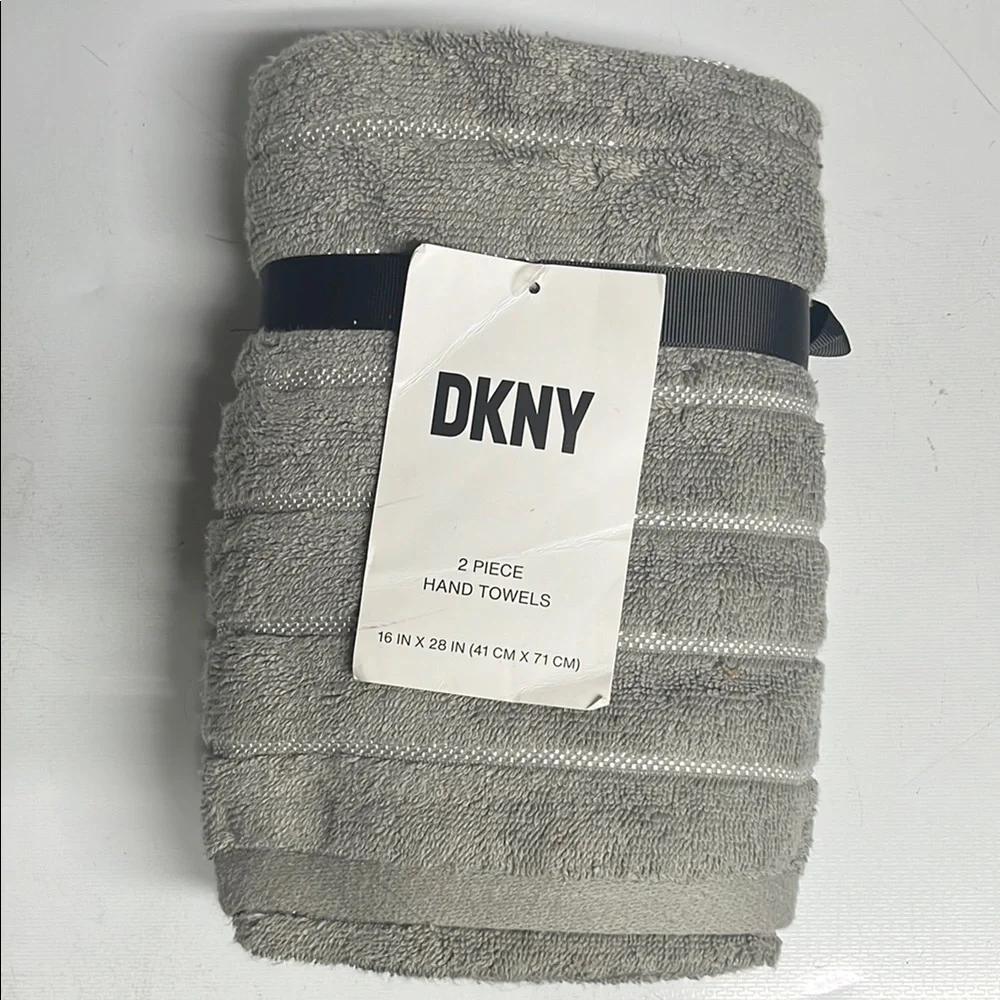 DKNY Gray Hand Towels Set